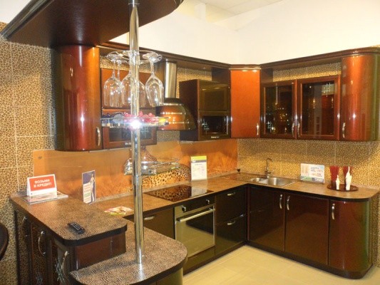 г. Санкт-Петербург, пр. Энгельса, 133, ТЦ «1000 кухонь»