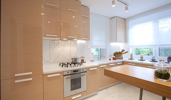 Светлая кухня в Обнинске